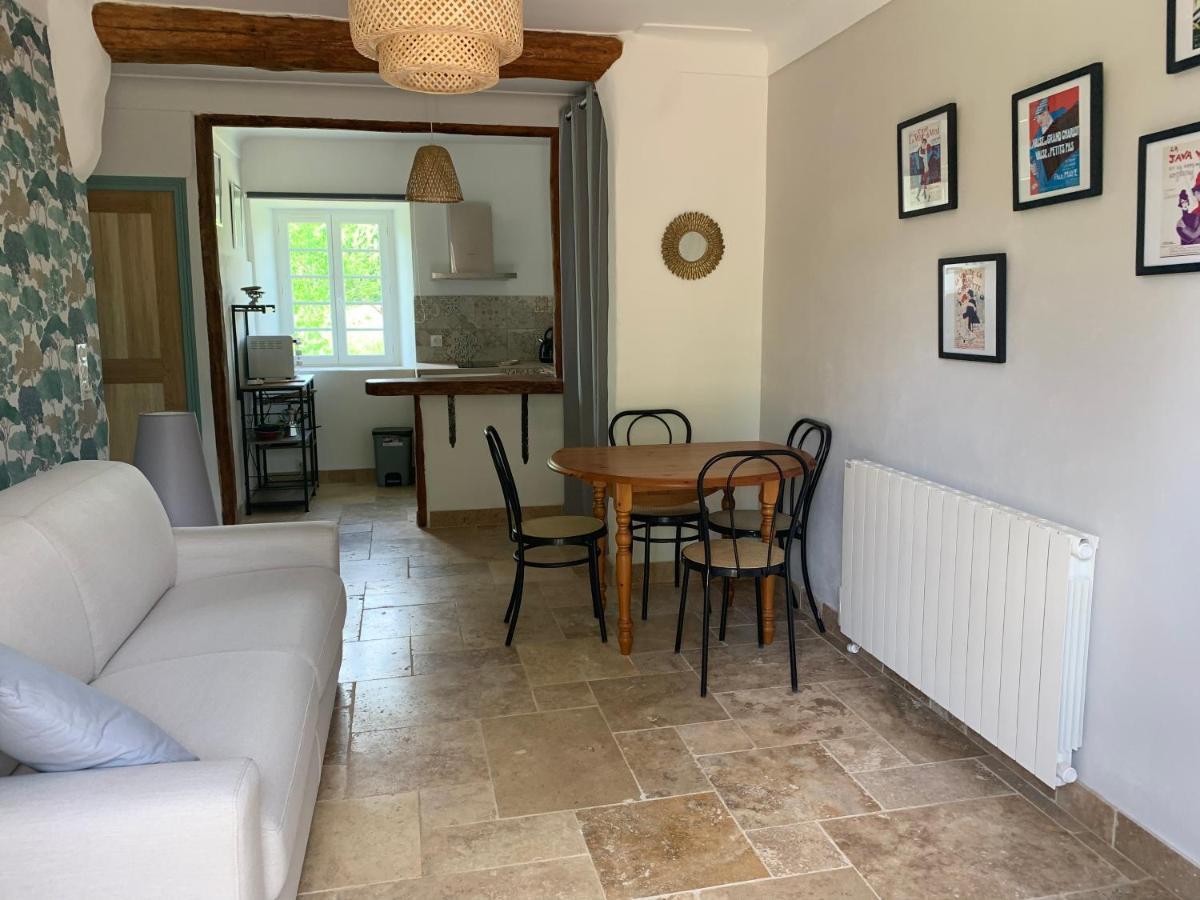 Gite La Longere Bleue Caylus Екстериор снимка